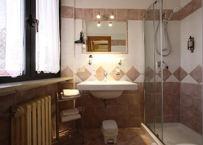 Hotel Primavera 2*