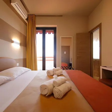 Hotel Primavera Peschiera del Garda